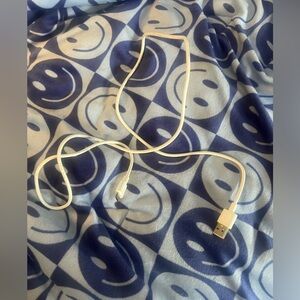 Medium USB Cable 2